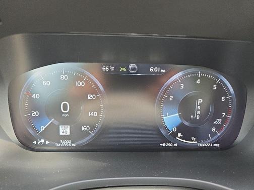 Crystal White 2021 Volvo XC60 T5 Inscription