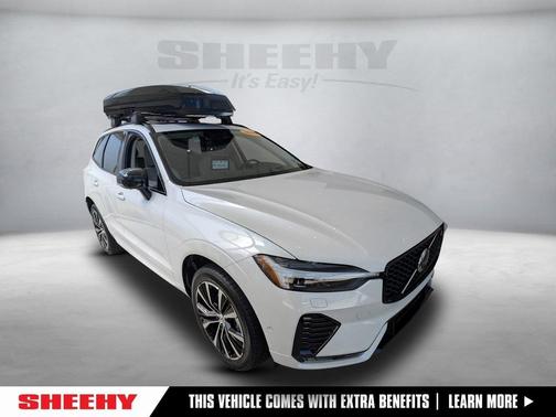 2025 Volvo XC60 B5 Ultra