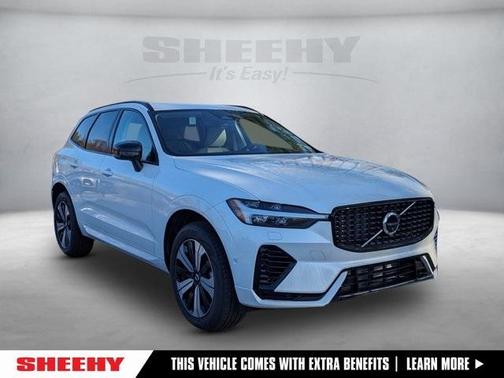 2025 Volvo XC60 Plug-In Hybrid T8 Plus