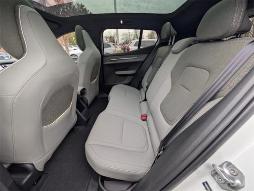 2025 Volvo EX30 Twin Motor Plus