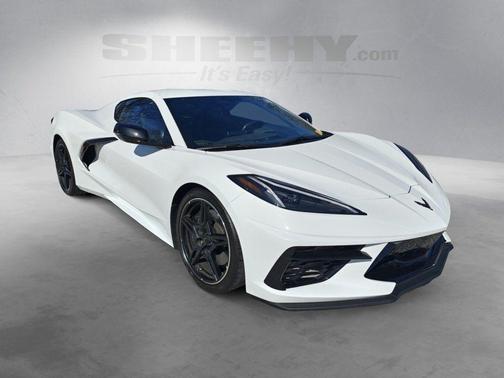 Arctic White 2020 Chevrolet Corvette Stingray w/2LT