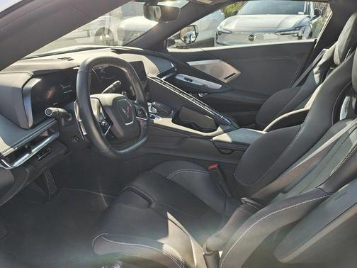 2020 Chevrolet Corvette Stingray w/2LT