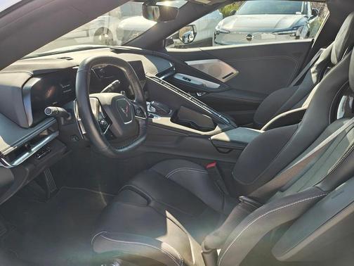 2020 Chevrolet Corvette Stingray w/2LT