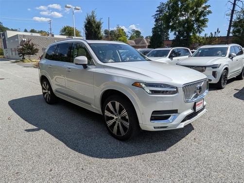 2025 Volvo XC90 B6 Plus 6-Seater