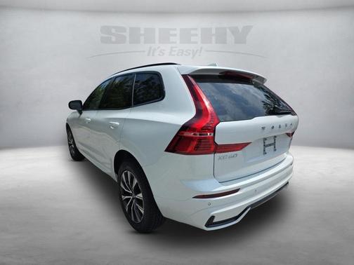 2025 Volvo XC60 B5 Core