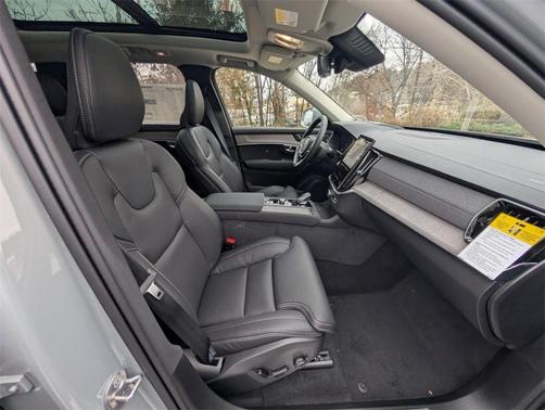 2026 Volvo XC90 B6 Ultra 7-Seater