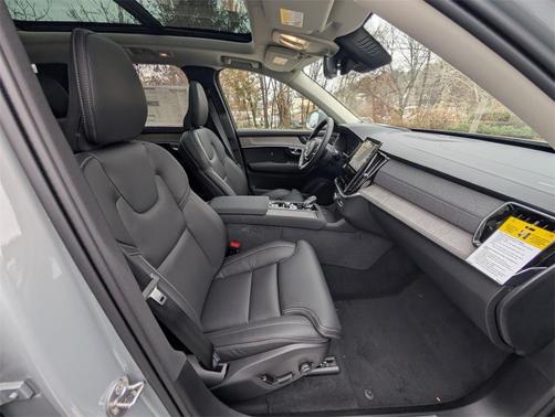 2026 Volvo XC90 B6 Ultra 7-Seater