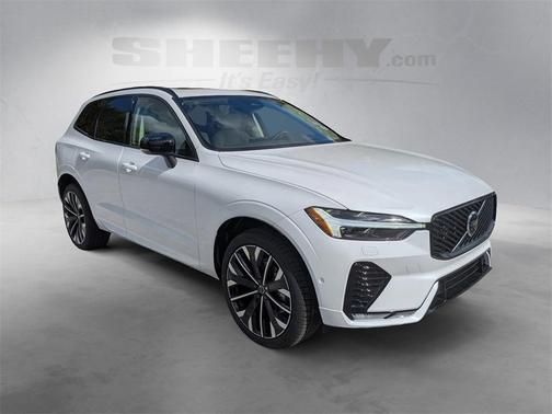 2026 Volvo XC60 B5 Ultra