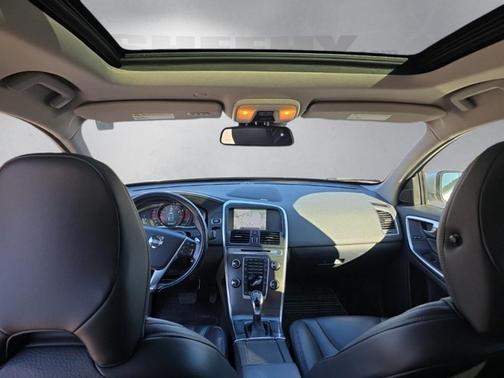 2014 Volvo XC60 T6 Platinum