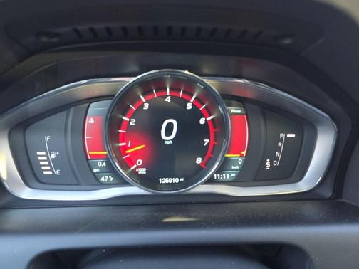 2014 Volvo XC60 T6 Platinum