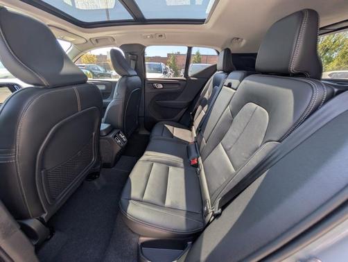 Gray Metallic 2026 Volvo XC40 B5 Core