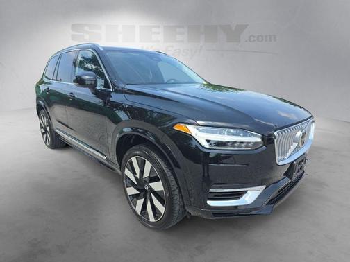 Onyx Black Metallic 2023 Volvo XC90 Recharge Plug-In Hybrid T8 Ultimate 6-Seater