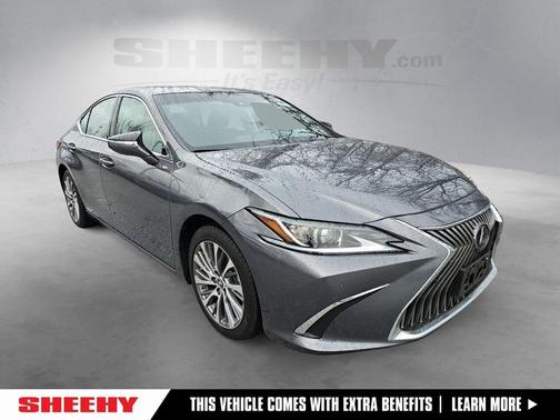 2020 Lexus ES 300h Base