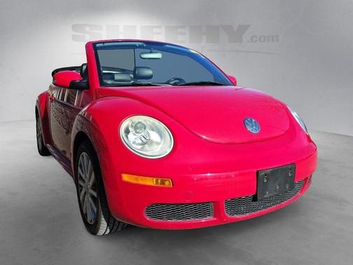 2009 Volkswagen New Beetle 