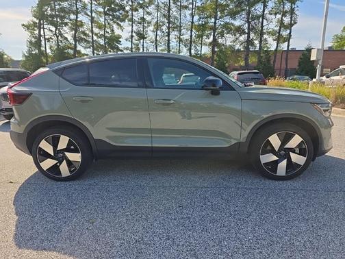 2023 Volvo C40 Recharge Pure Electric Twin Plus