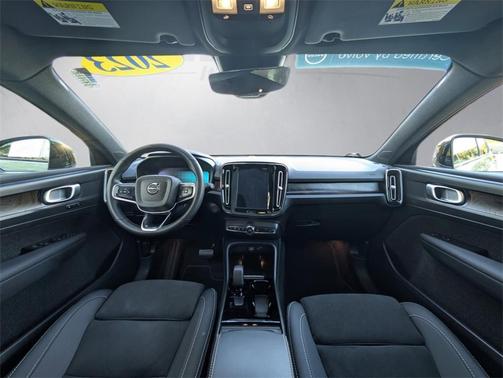 2023 Volvo C40 Recharge Pure Electric Twin Plus