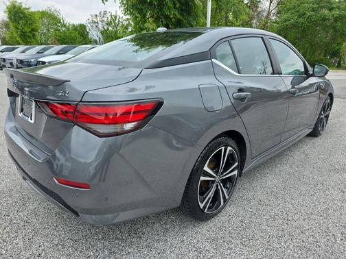 Gun Metallic 2023 Nissan Sentra SR