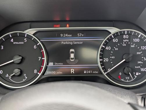Gun Metallic 2023 Nissan Sentra SR