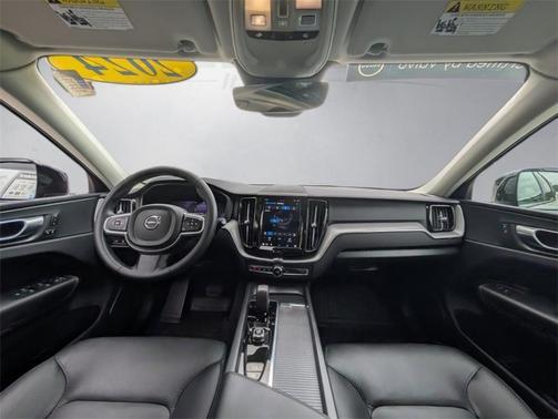 2024 Volvo XC60 Recharge Plug-In Hybrid T8 Plus Dark Theme