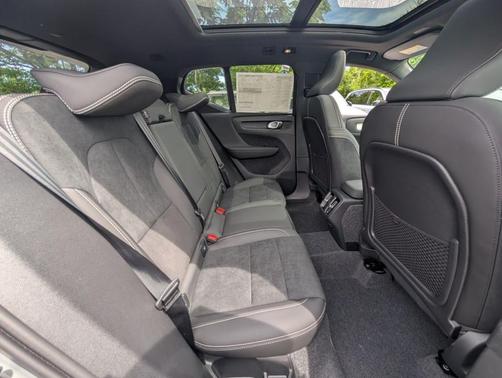 Gray Metallic 2026 Volvo XC40 B5 Ultra Black Edition