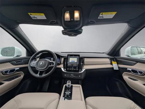 2026 Volvo XC90 B6 Plus 7-Seater