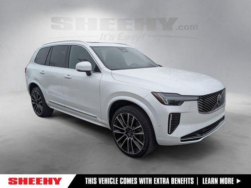 Crystal White Pearl 2026 Volvo XC90 B6 Plus 7-Seater