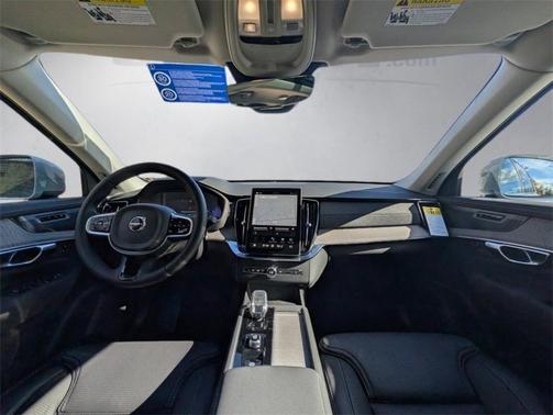 2026 Volvo XC90 B6 Ultra 7-Seater