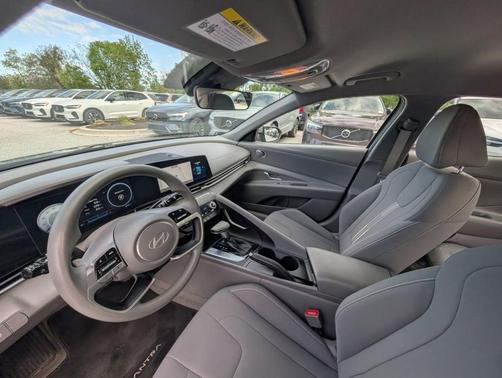 Metal 2024 Hyundai ELANTRA SEL