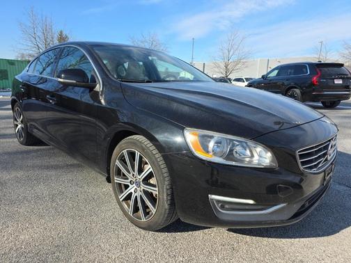 2017 Volvo S60 Inscription T5