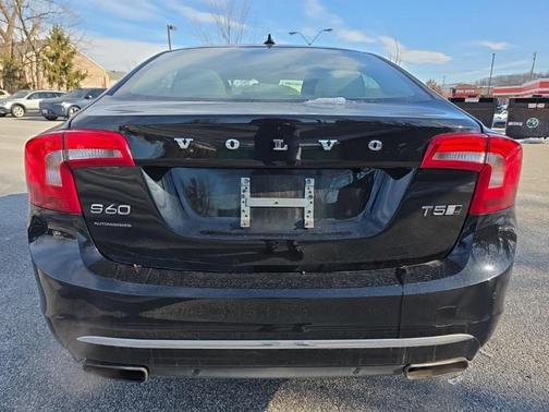 2017 Volvo S60 Inscription T5