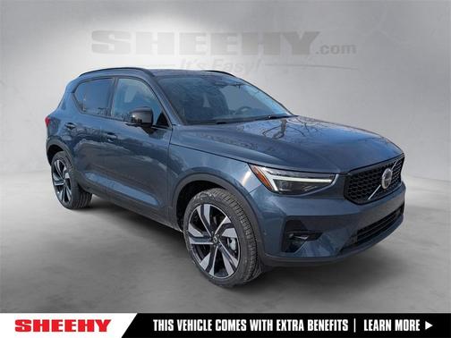 2026 Volvo XC40 B5 Ultra