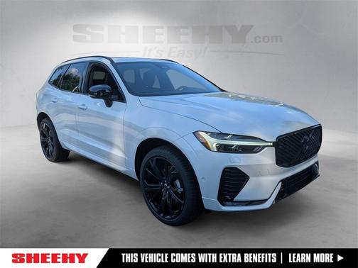2026 Volvo XC60 B5 Ultra Black Edition