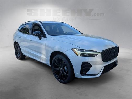 2026 Volvo XC60 B5 Ultra Black Edition
