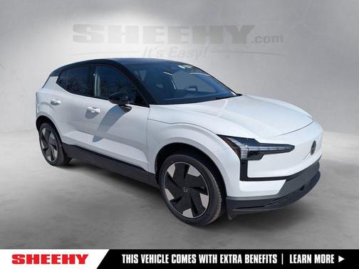 Crystal White 2026 Volvo EX30 SINGLE MOTOR PLUS