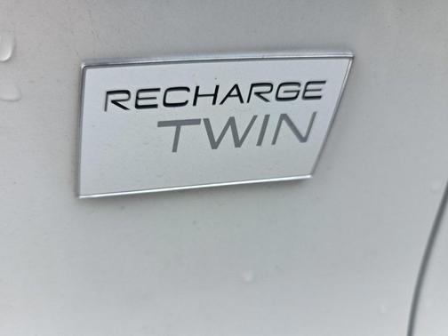 2023 Volvo C40 Recharge Pure Electric Twin Plus