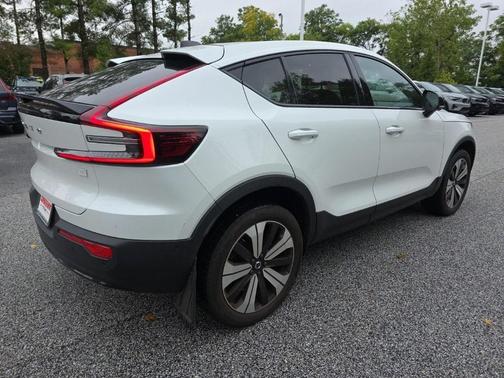 2023 Volvo C40 Recharge Pure Electric Twin Plus