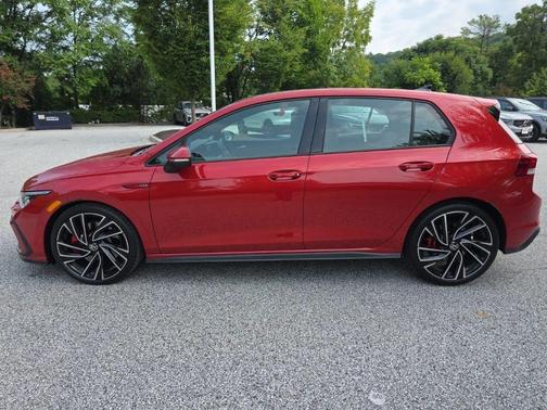 Kings Red 2023 Volkswagen Golf GTI 2.0T Autobahn