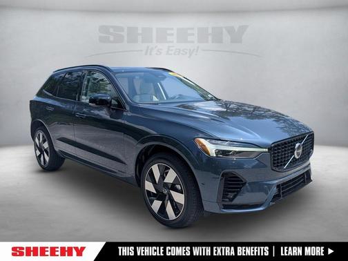 2025 Volvo XC60 Plug-In Hybrid T8 Ultra