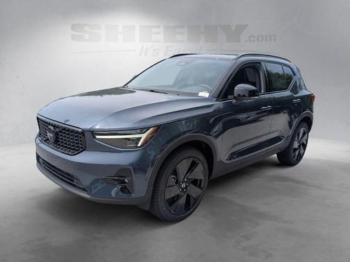 Denim Blue 2026 Volvo XC40 B5 Ultra Black Edition