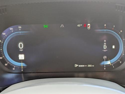 2023 Volvo XC60 B6 Ultimate Dark Theme