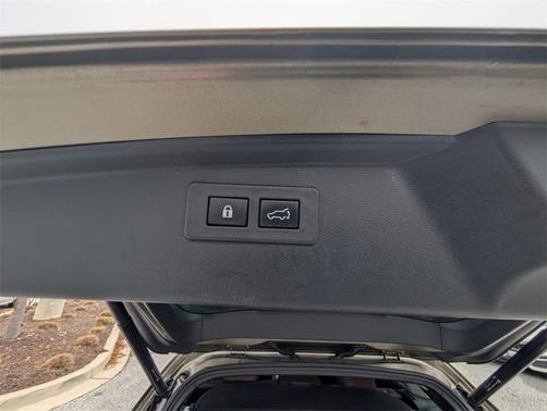 2022 Subaru Outback Touring XT