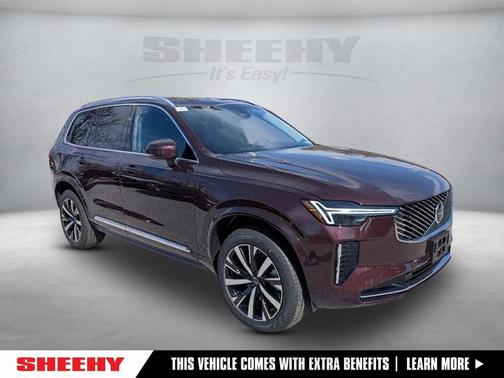 2025 Volvo XC90 B5 Core
