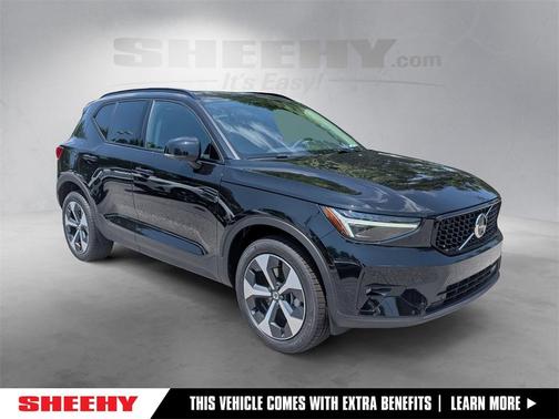 2026 Volvo XC40 B5 Plus