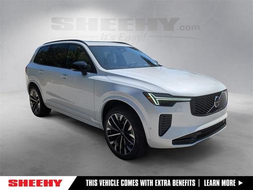 2026 Volvo XC90 B6 Ultra Dark Theme 7-Seater