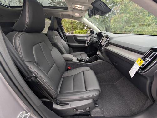 Aurora Blue 2026 Volvo XC40 B5 Plus