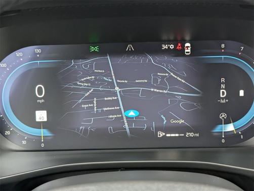 2025 Volvo XC40 B5 Plus Dark Theme