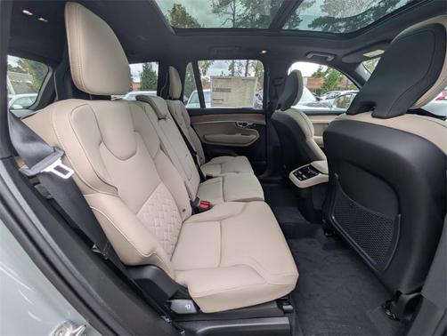 2026 Volvo XC90 B6 Plus 7-Seater