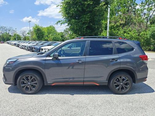 Magnetite Gray Metallic 2023 Subaru Forester Sport
