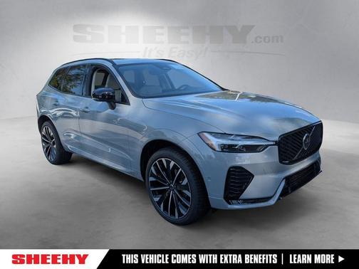Gray Metallic 2026 Volvo XC60 B5 Ultra