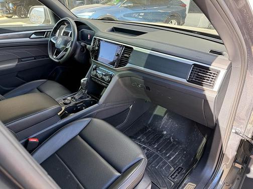 2021 Volkswagen Atlas Cross Sport 2.0T SEL